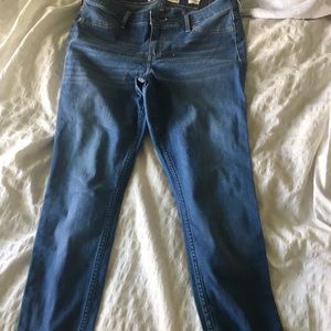Hollister medium washed jeans